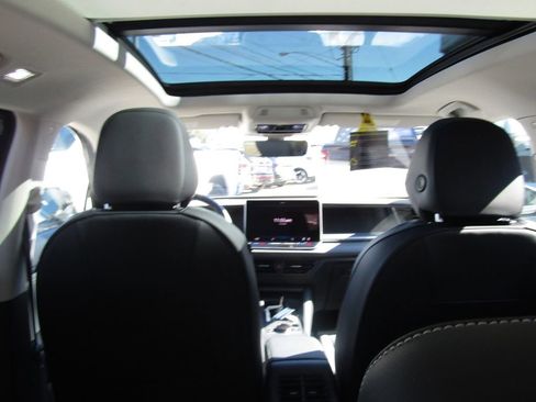 New 2025 Volkswagen Tiguan SE AWD/4WD image 15