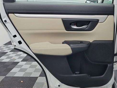 Used 2019 Honda CR-V LX image 17