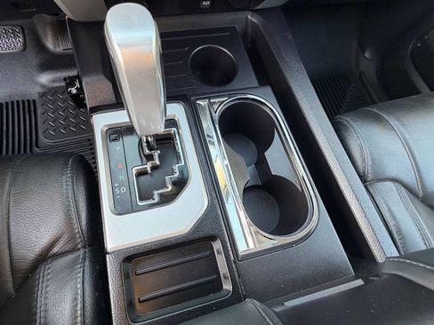Used 2016 Toyota Tundra Limited AWD/4WD image 16