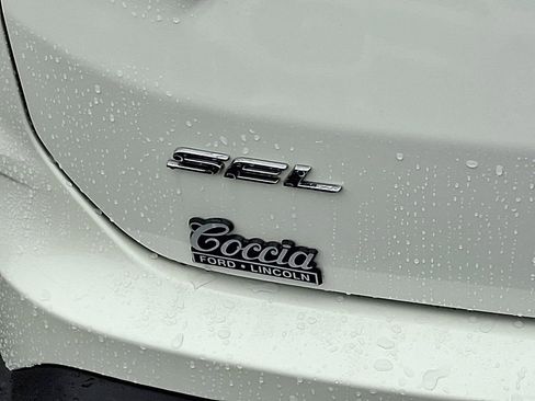 Certified 2022 Ford Edge SEL w/ Convenience Package image 30