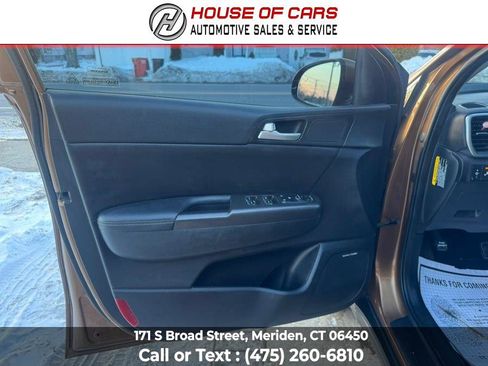 Used 2017 Kia Sportage EX w/ EX Technology Package image 30