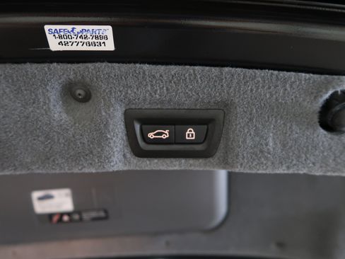 Used 2015 BMW 740i RWD image 40