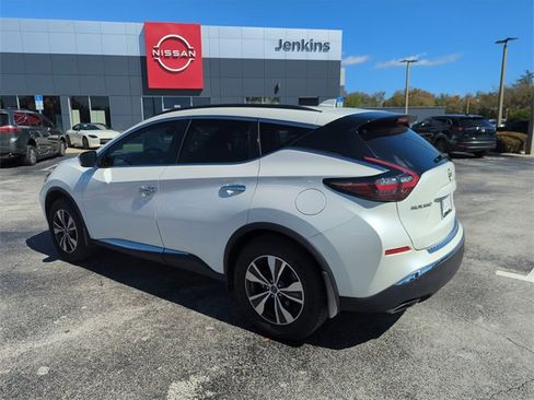 Certified 2024 Nissan Murano SV image 9