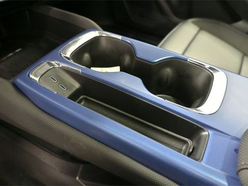 New 2026 Chevrolet Equinox EV LT image 26