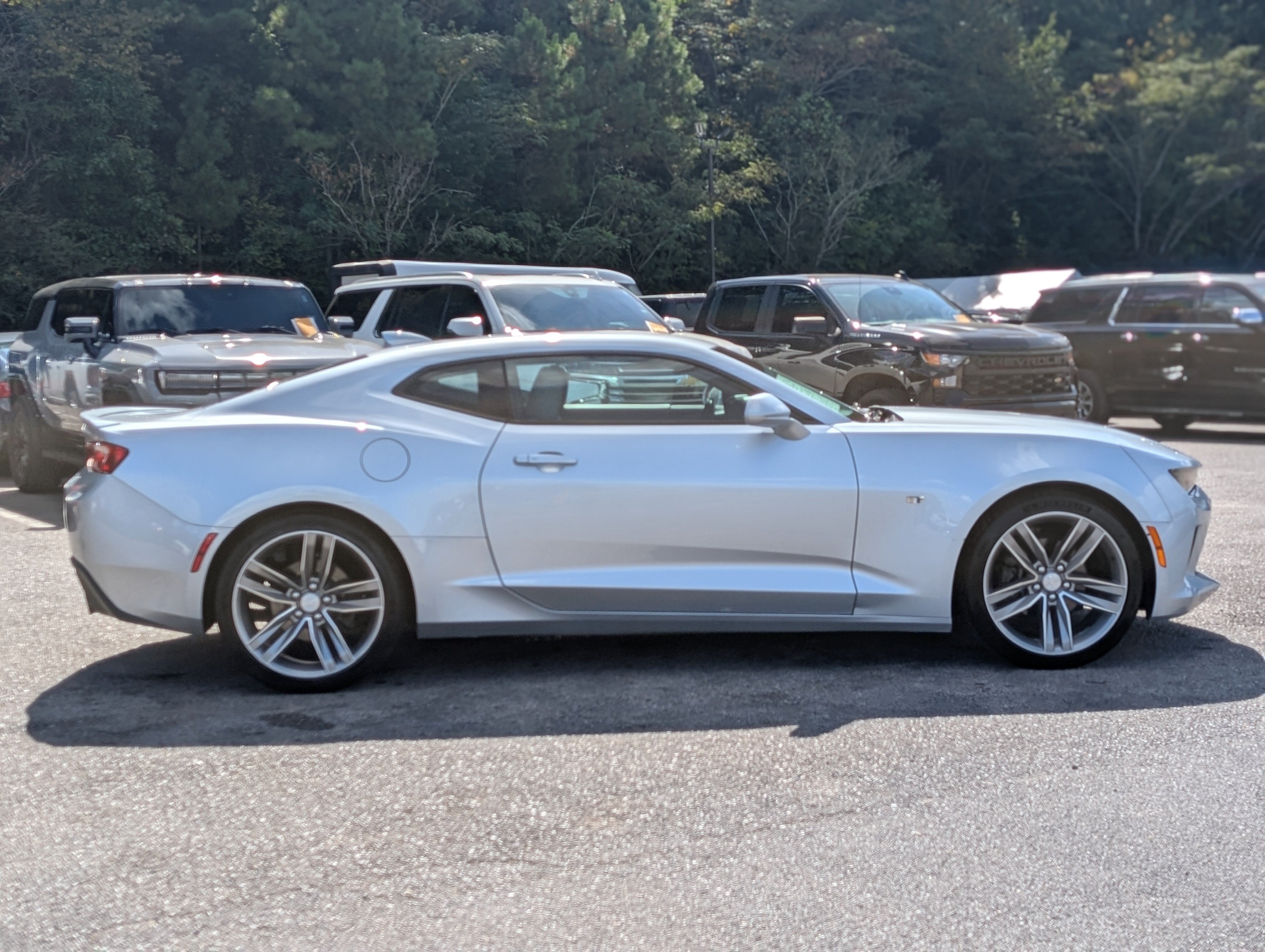 Used 2017 Chevrolet Camaro LT w/ RS Package RWD image 10
