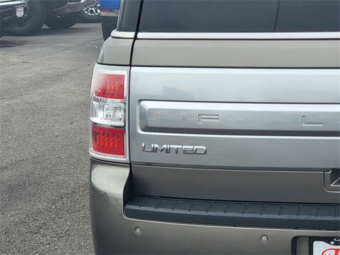 Used 2014 Ford Flex Limited w/ Appearance Package image 8