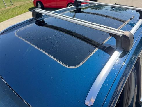 Used 2023 Volkswagen Atlas Cross Sport SE w/ Panoramic Sunroof Package image 25