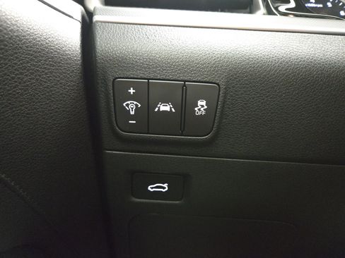 Used 2024 Kia K5 GT-Line image 30