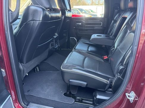 Used 2022 RAM 3500 Laramie image 38