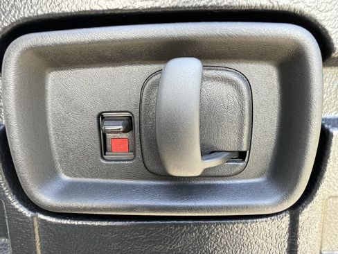 New 2025 Chevrolet Express 3500 w/ Driver Convenience Package image 15