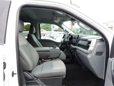 Used 2024 Ford F250 XLT image 38