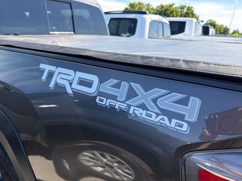 Used 2023 Toyota Tacoma TRD Off-Road AWD/4WD image 7