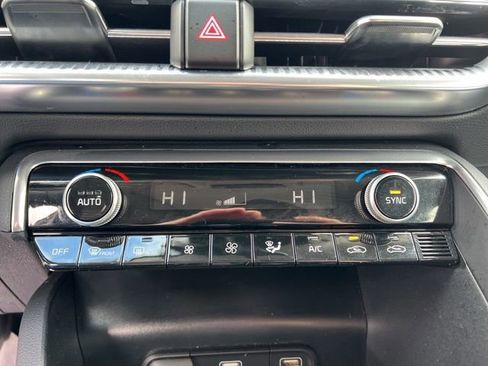 Used 2023 Kia K5 EX image 22