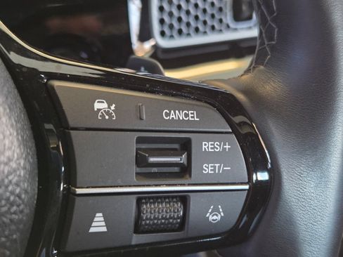 Used 2025 Honda Civic Sport image 33