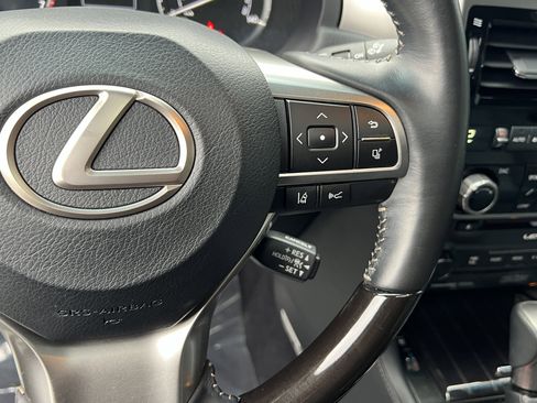 Used 2022 Lexus GX 460 Luxury w/ Sport Design Package image 25