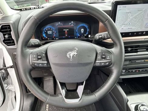 Certified 2025 Ford Bronco Sport Outer Banks w/ Outer Banks Tech Package+ AWD/4WD image 29