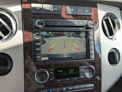 Used 2013 Ford Expedition King Ranch RWD image 10