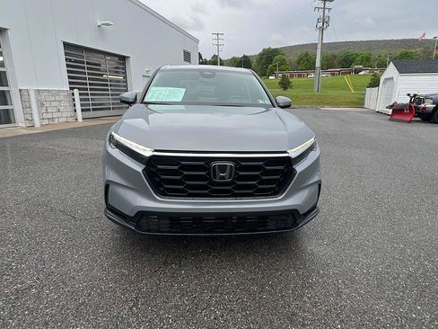 Used 2024 Honda CR-V LX image 9