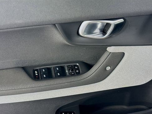 Used 2021 Polestar Polestar 2 image 19