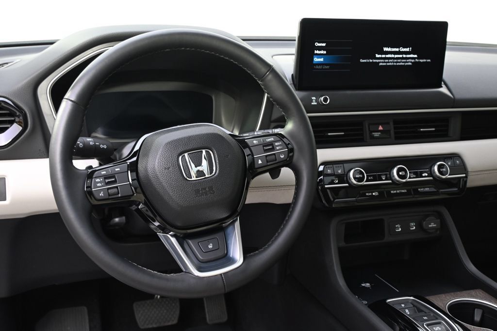 Used 2026 Honda Pilot Elite image 12