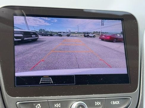 Used 2024 Chevrolet Malibu LT FWD image 20