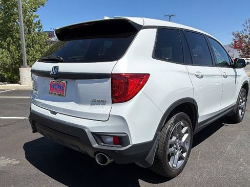 Used 2023 Honda Passport EX-L image 3