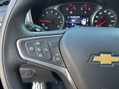 Used 2023 Chevrolet Equinox LT FWD image 22
