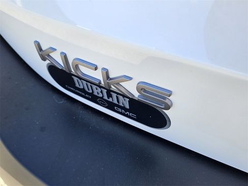 New 2026 Nissan Kicks SR w/ SR Premium Package image 9