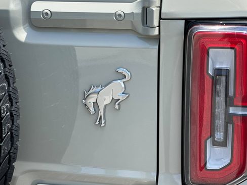 New 2026 Ford Bronco Outer Banks AWD/4WD image 27