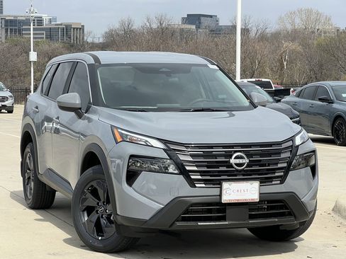 New 2026 Nissan Rogue SV image 2