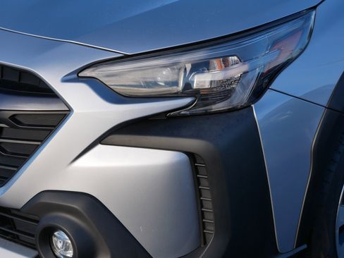 Used 2024 Subaru Outback Limited image 16