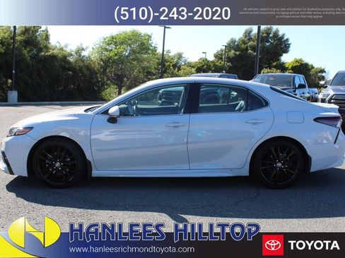 Used 2023 Toyota Camry XSE FWD image 2