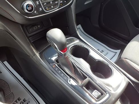 Used 2023 Chevrolet Equinox RS image 8