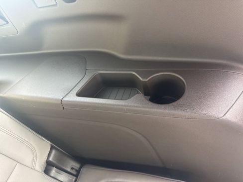 New 2026 GMC Yukon XL Elevation w/ LPO, Get Active Package image 36