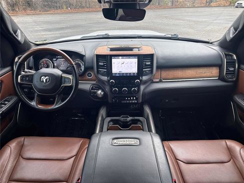 Used 2022 RAM 1500 Limited w/ Body Color Bumper Group image 12