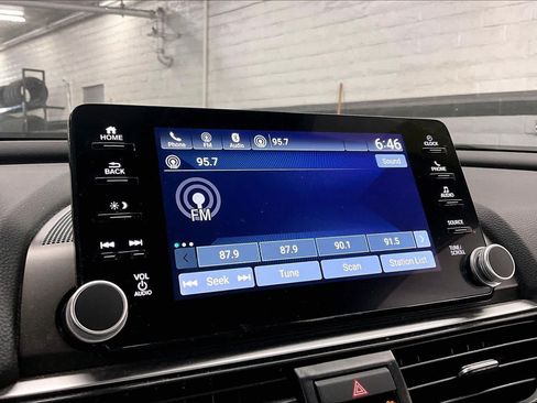 Used 2021 Honda Accord LX image 35