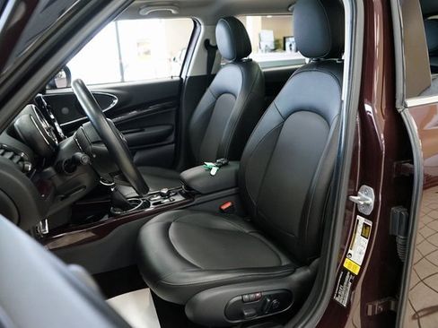 Used 2016 MINI Cooper Clubman image 2