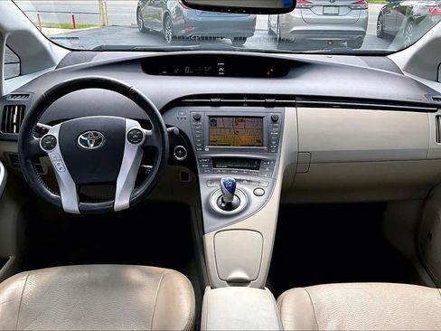 Used 2011 Toyota Prius Four w/ Navigation Pkg FWD image 5