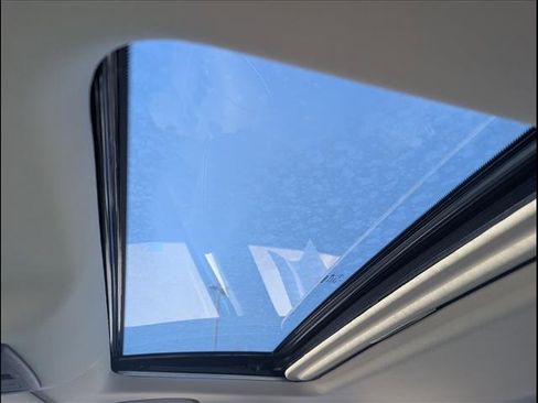 Used 2025 Nissan Altima 2.5 SL image 13