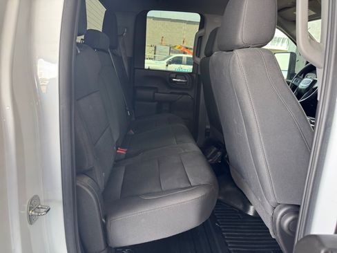 Used 2024 GMC Sierra 2500 Pro w/ Convenience Package RWD image 25