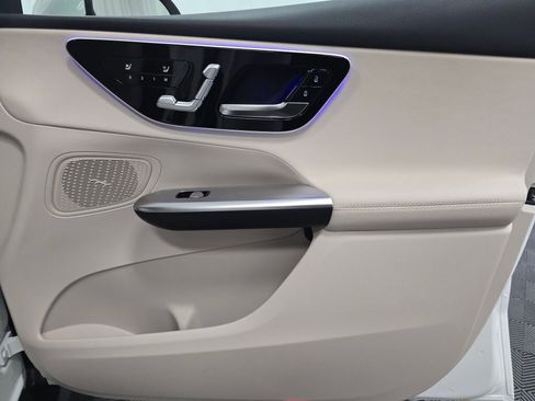 New 2026 Mercedes-Benz GLC 300 4MATIC image 25