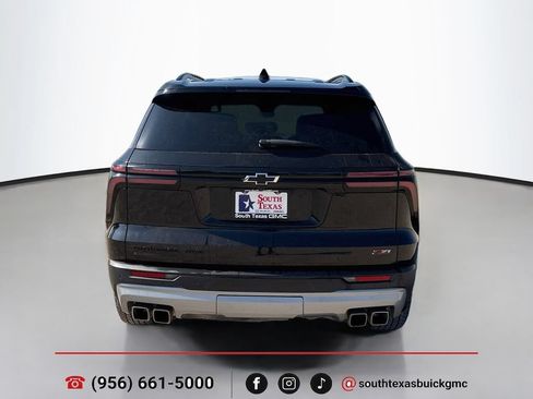 Used 2024 Chevrolet Traverse Z71 w/ LPO, Floor Liner Package AWD/4WD image 7