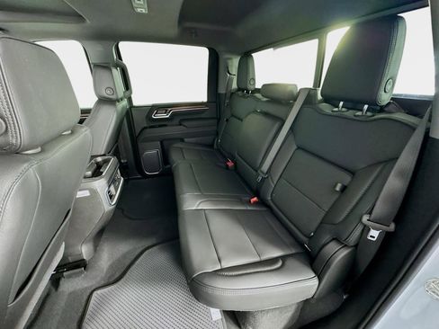 New 2026 GMC Sierra 3500 Denali w/ Denali Reserve Package image 24