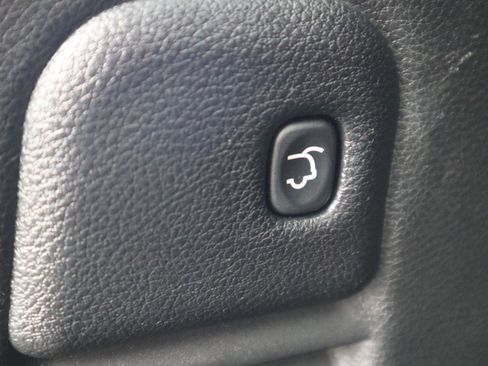 Used 2015 Jeep Grand Cherokee Altitude image 45