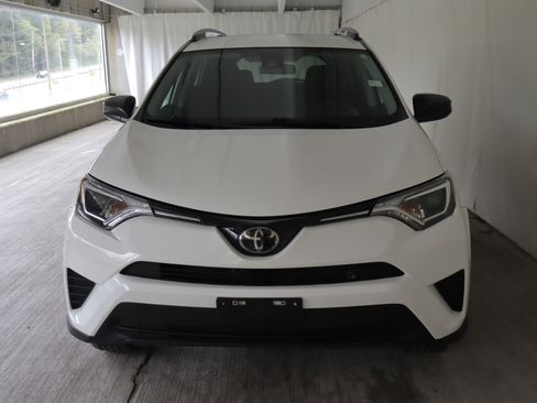 Used 2018 Toyota RAV4 LE w/ All Weather Liner Package AWD/4WD image 3