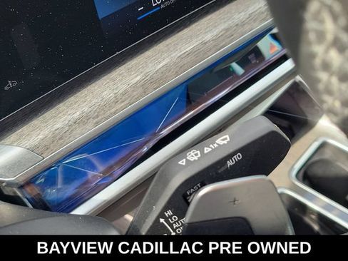 Used 2023 BMW 740i RWD image 33