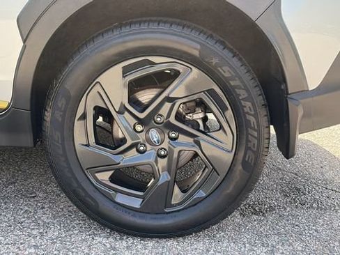 Certified 2024 Subaru Crosstrek 2.5i Sport AWD/4WD image 21