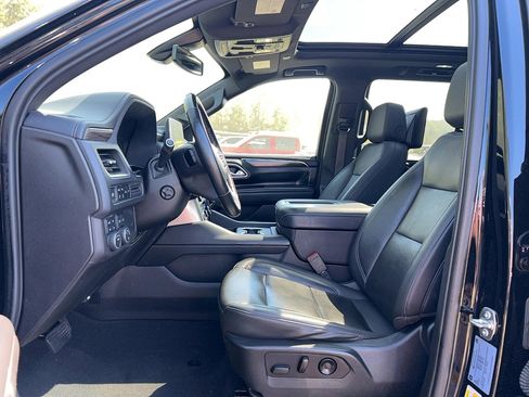 Used 2021 Chevrolet Tahoe Z71 w/ Luxury Package image 11