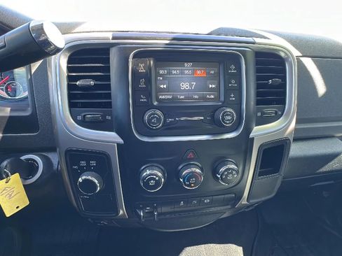Used 2018 RAM 2500 SLT AWD/4WD image 13