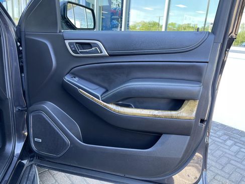 Used 2017 GMC Yukon Denali w/ Open Road Package AWD/4WD image 36